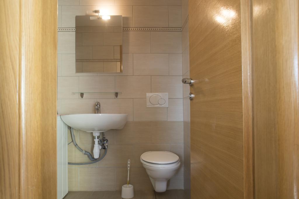 Jela Apartments Nin Exteriér fotografie